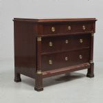 1344 2139 CHEST OF DRAWERS